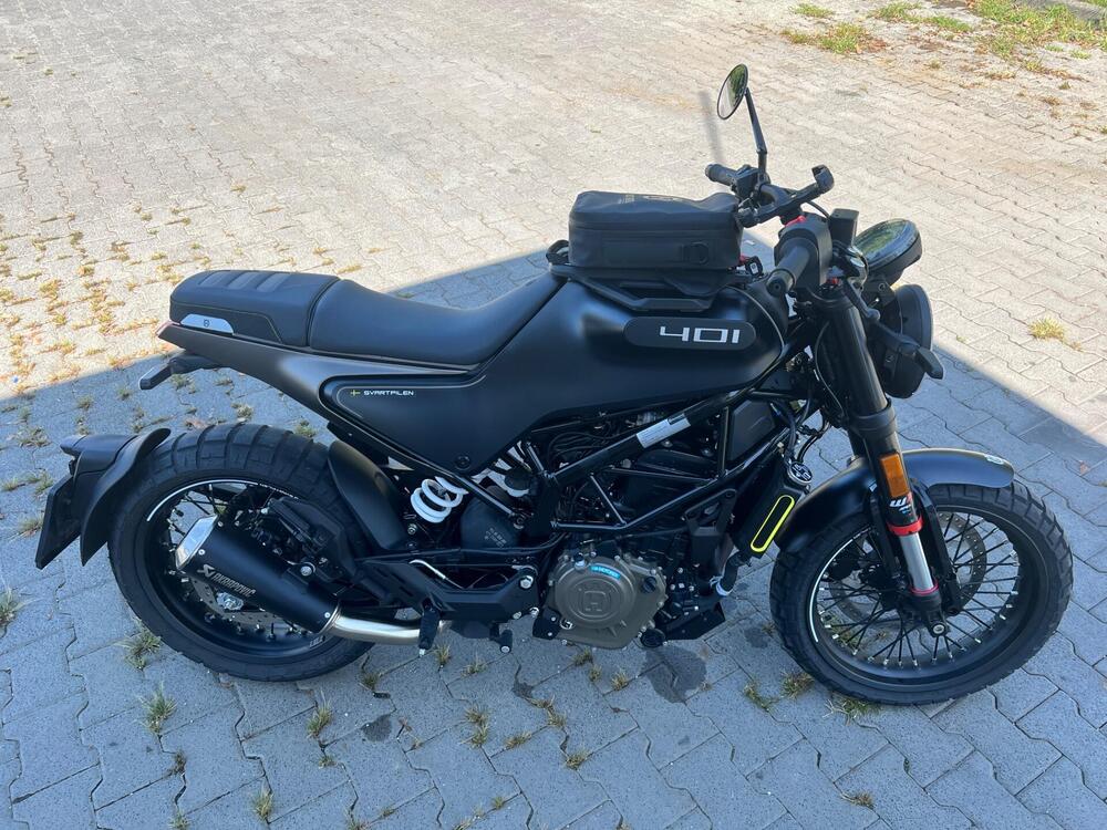 Husqvarna Svartpilen 401 (2021 - 23) (3)