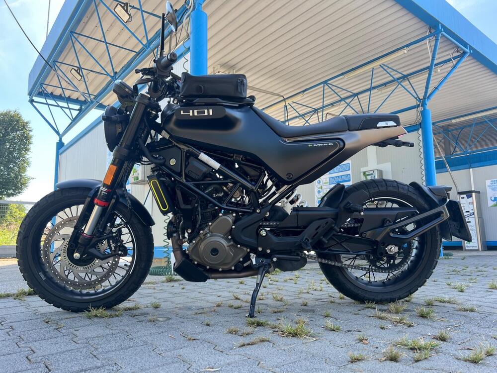 Husqvarna Svartpilen 401 (2021 - 23) (8)