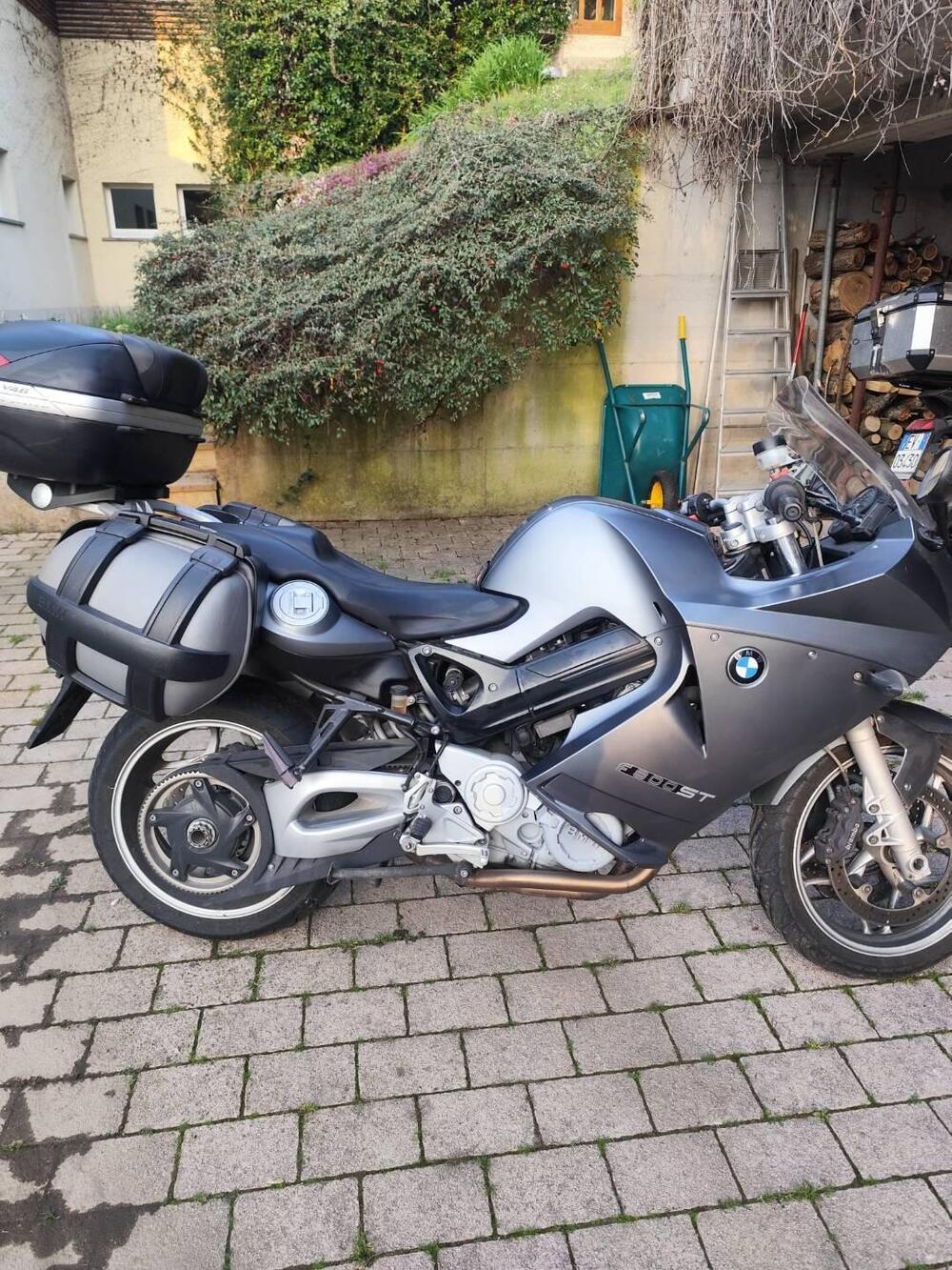 Bmw F 800 ST (2)