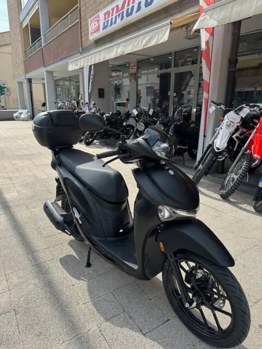 Sym BWT 125 (2026) (2)