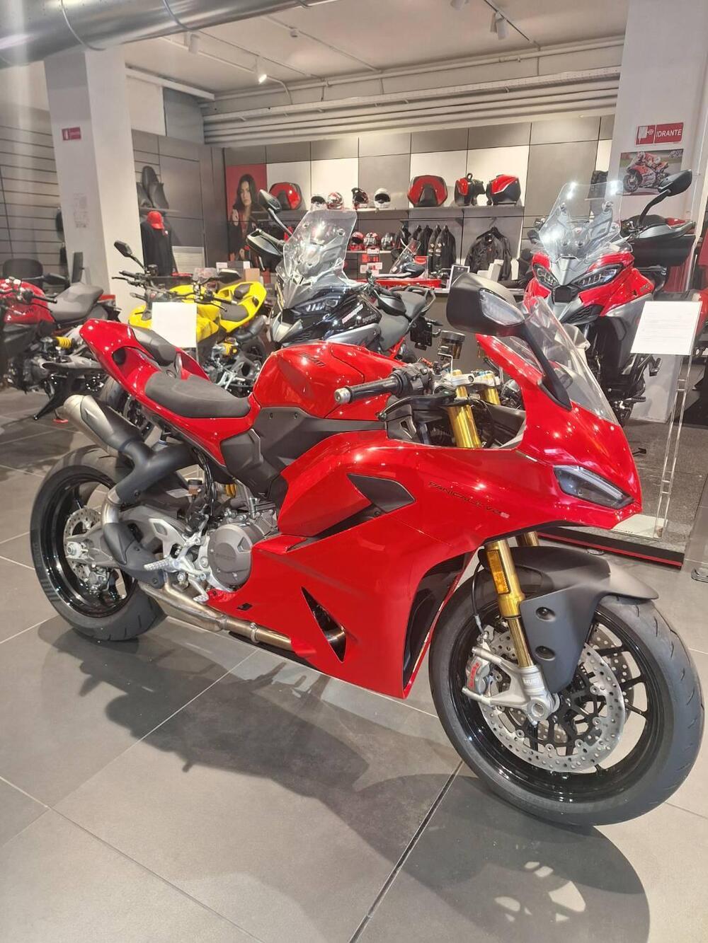 Ducati Panigale V2 S (2025 - 26) (3)