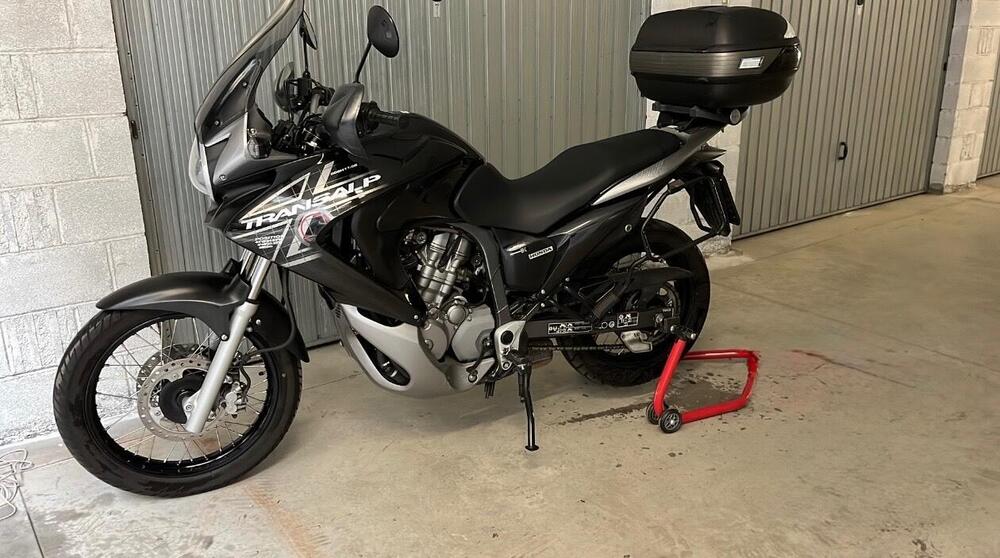 Honda Transalp XL 700 V (2007 - 2013) (5)