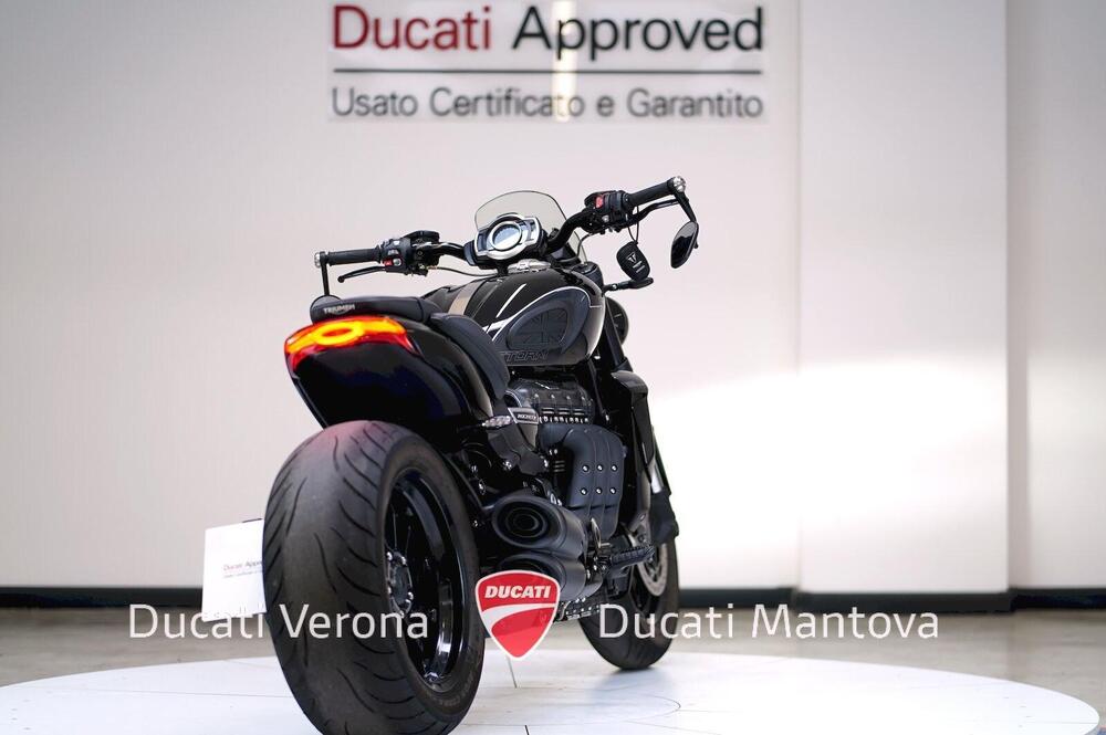 Triumph Rocket 3 Storm R (2024 - 26) (7)