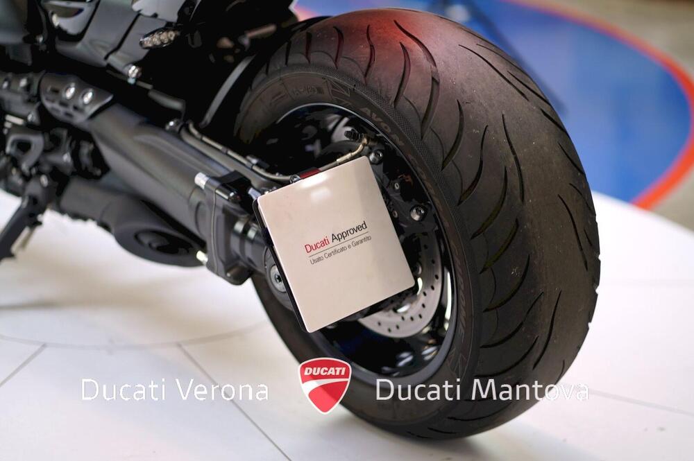 Triumph Rocket 3 Storm R (2024 - 26) (12)