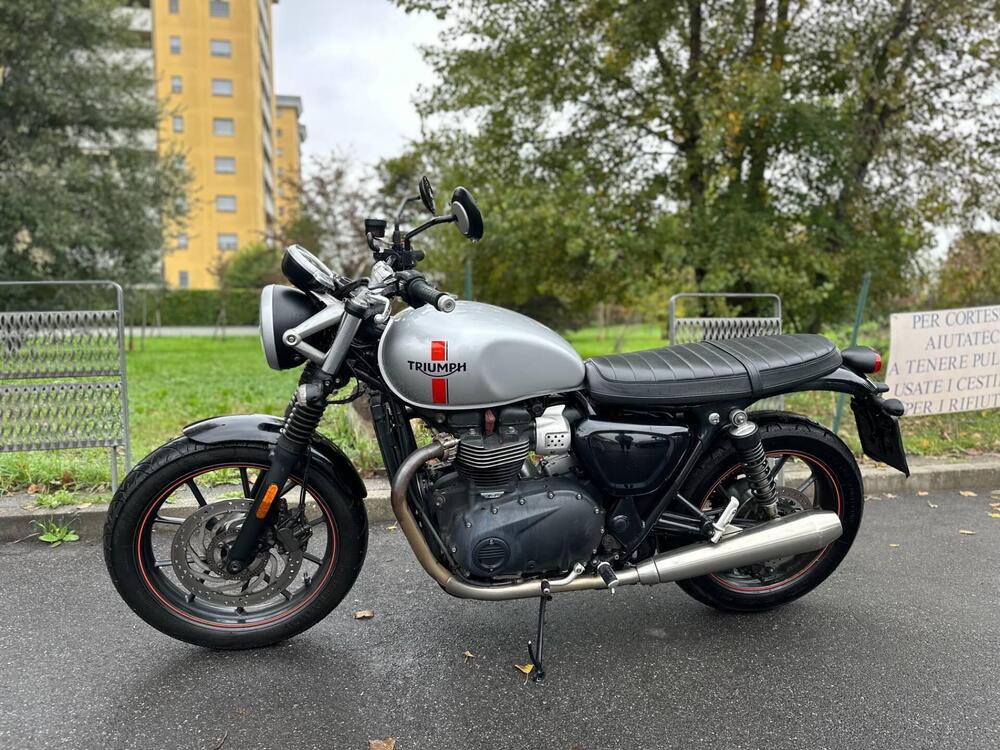 Triumph Street Twin 900 (2016) (5)