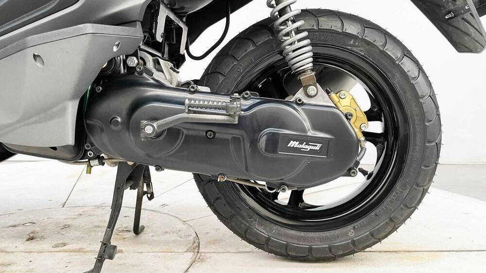 Malaguti F12 Phantom 50 R Liquid Cooled (2008 - 11) (8)