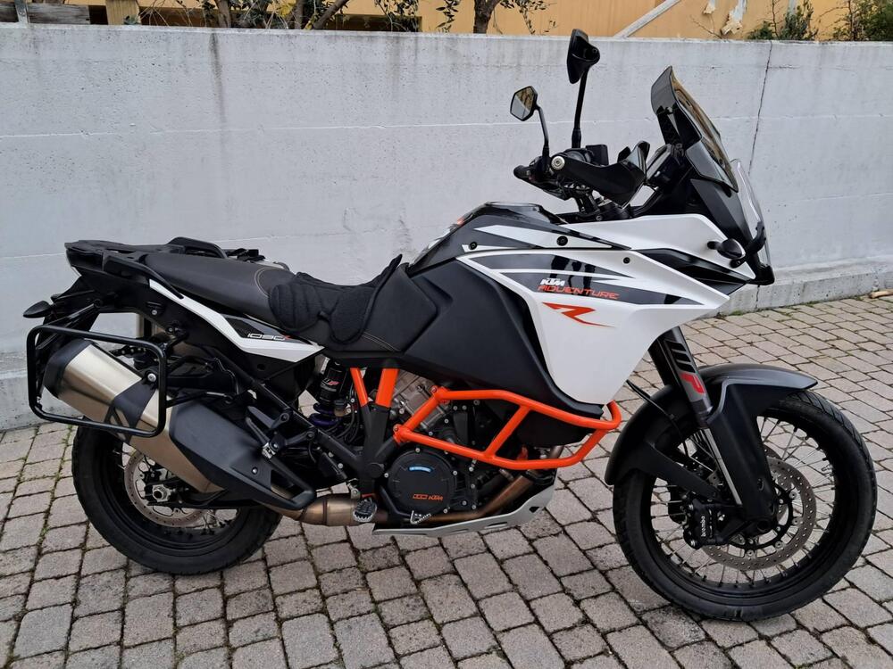 KTM 1090 Adventure R (2017 - 19)