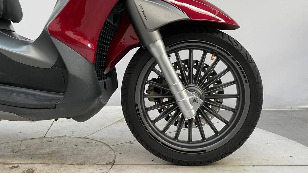 Piaggio Beverly 300 S i.e. ABS-ASR (2016 - 20) (5)