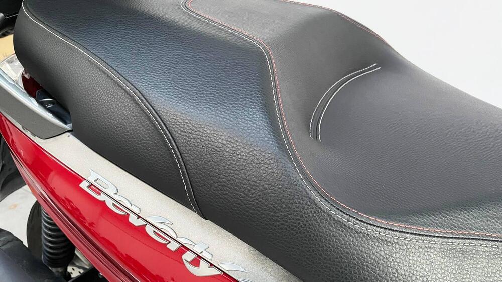 Piaggio Beverly 300 S i.e. ABS-ASR (2016 - 20) (8)