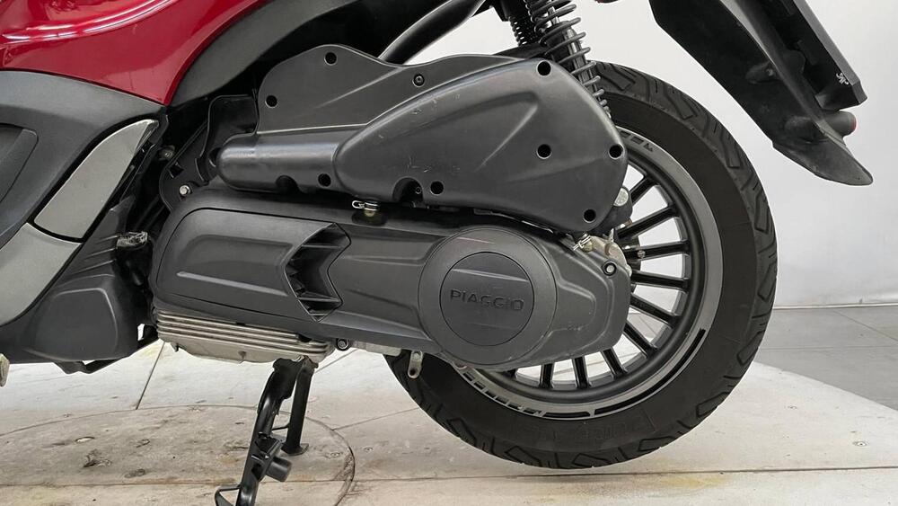 Piaggio Beverly 300 S i.e. ABS-ASR (2016 - 20) (7)