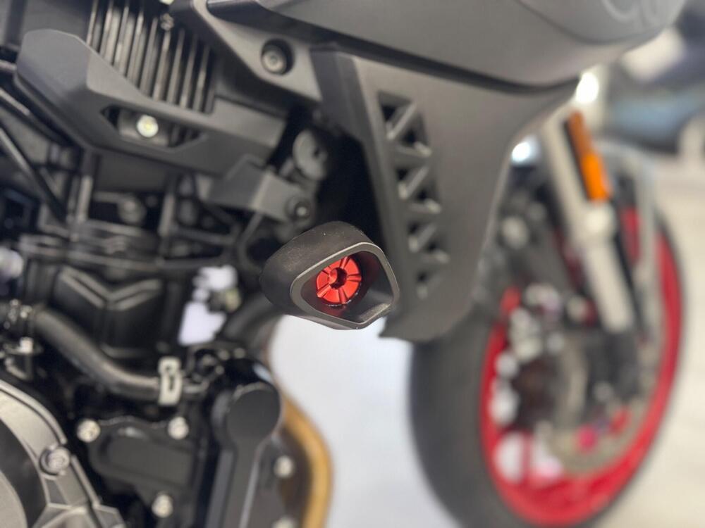 Suzuki GSX-8S (2025 - 26) (5)