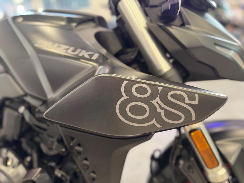 Suzuki GSX-8S (2025 - 26) (6)
