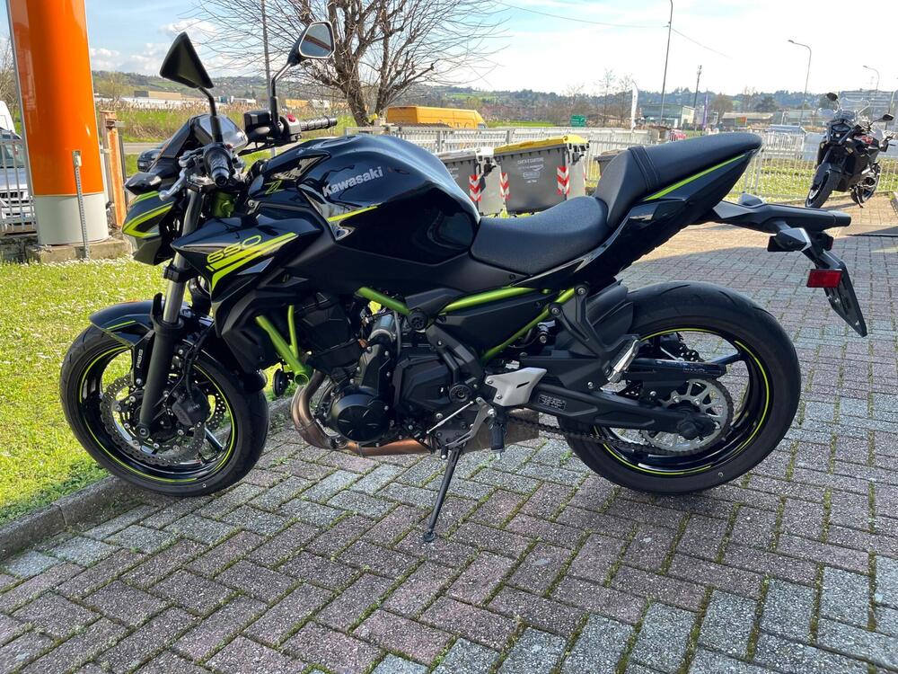 Kawasaki Z 650 (2020) (9)