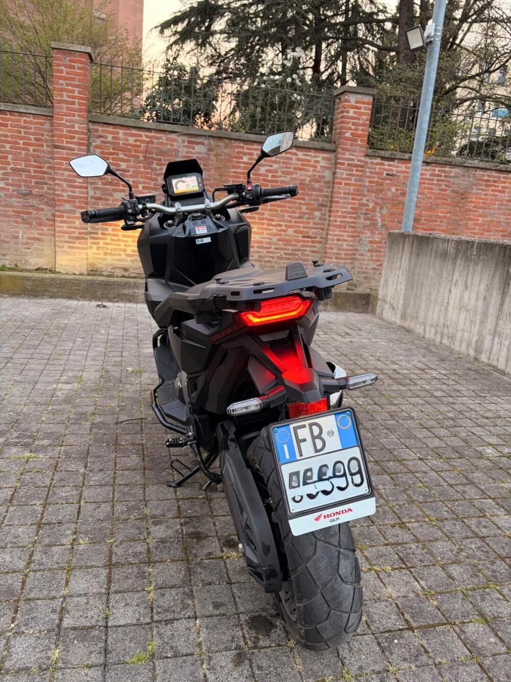 Honda X-ADV 750 DCT (2021 - 24) (3)