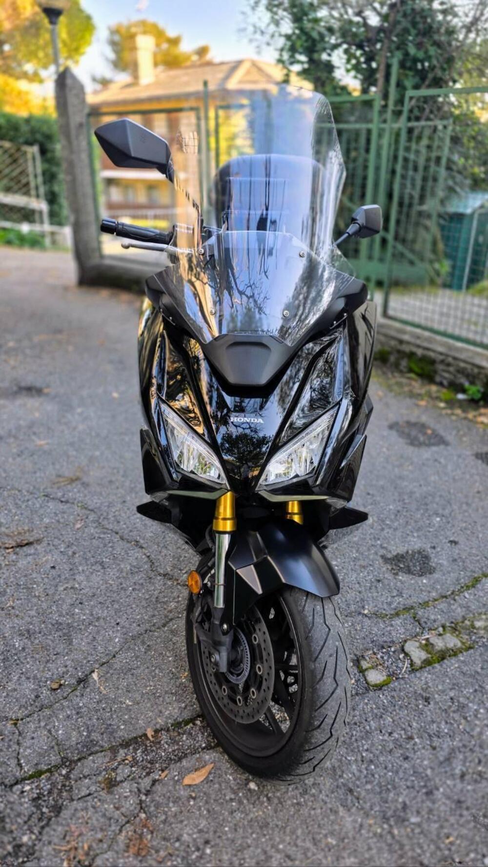 Honda Forza 750 DCT (2021 - 24) (2)