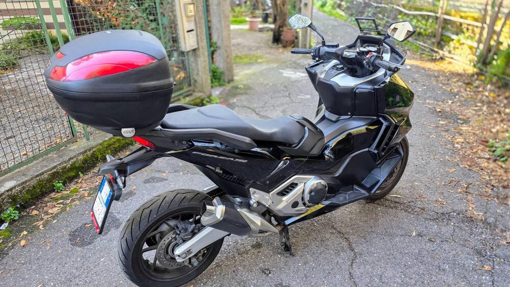 Honda Forza 750 DCT (2021 - 24) (7)