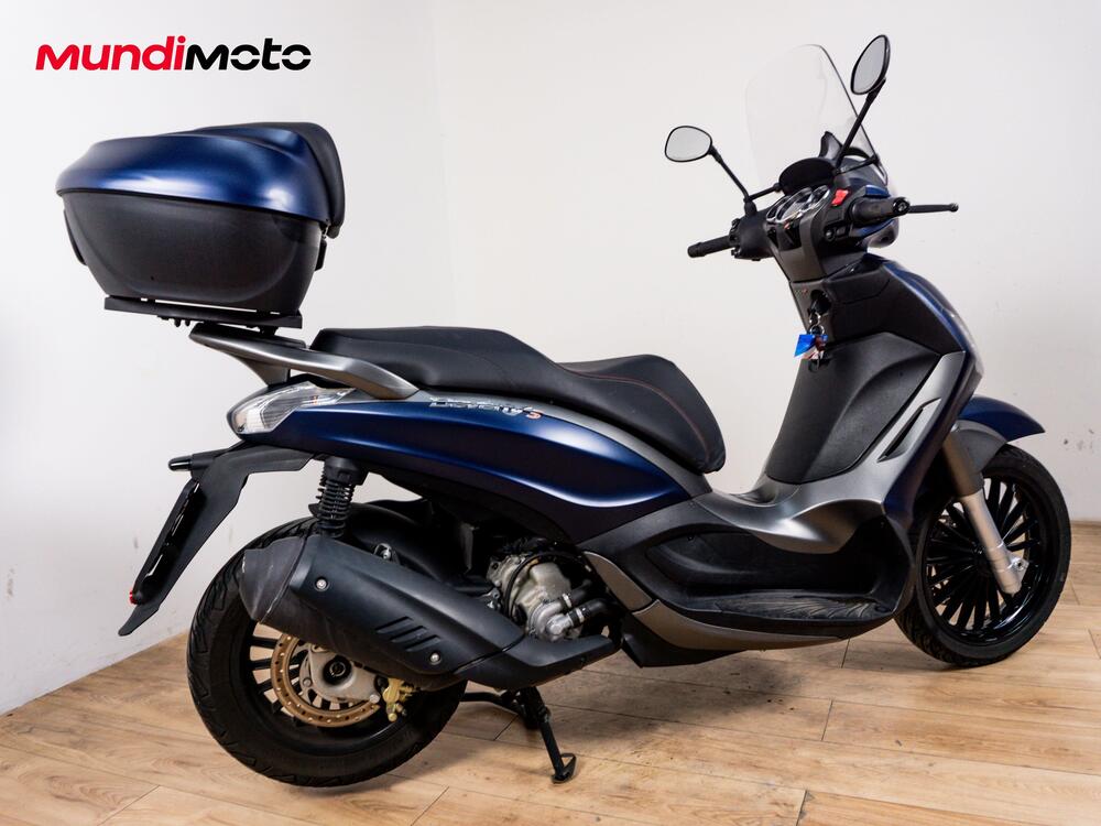 Piaggio Beverly 350 SportTouring ie (2011 - 15) (3)