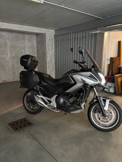 Honda NC 750 X DCT ABS (2016 -17) usata