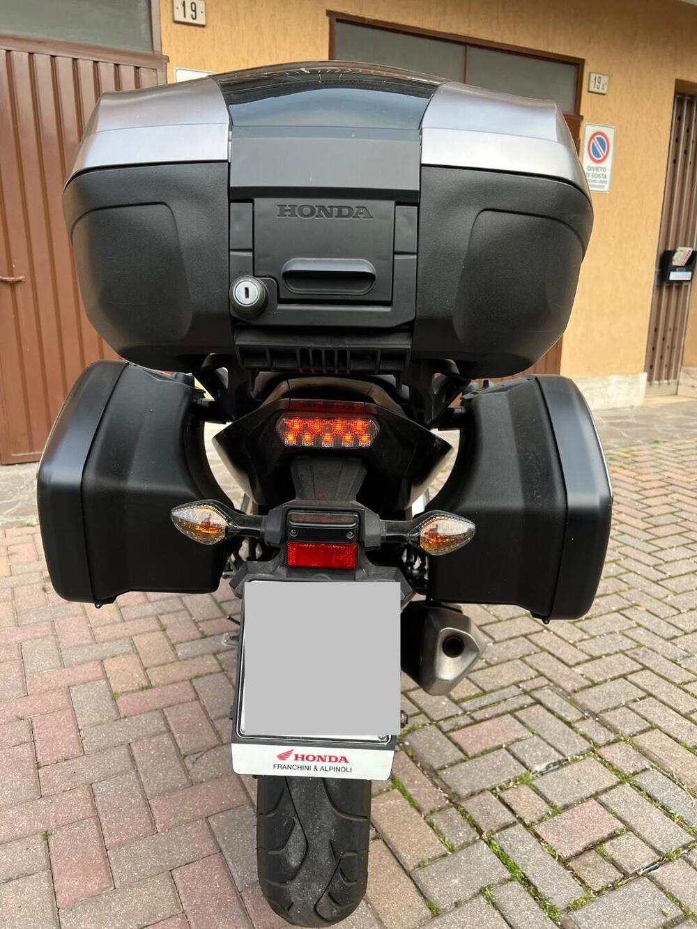 Honda Integra 750 DCT Sport (2017) (7)