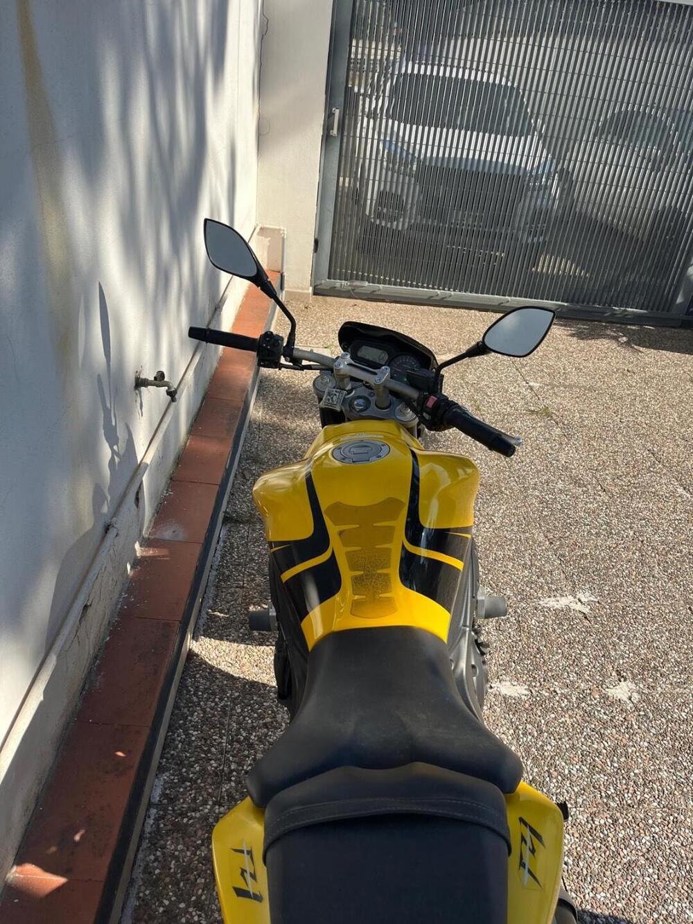 Yamaha FZ1 (2006 - 16) (6)