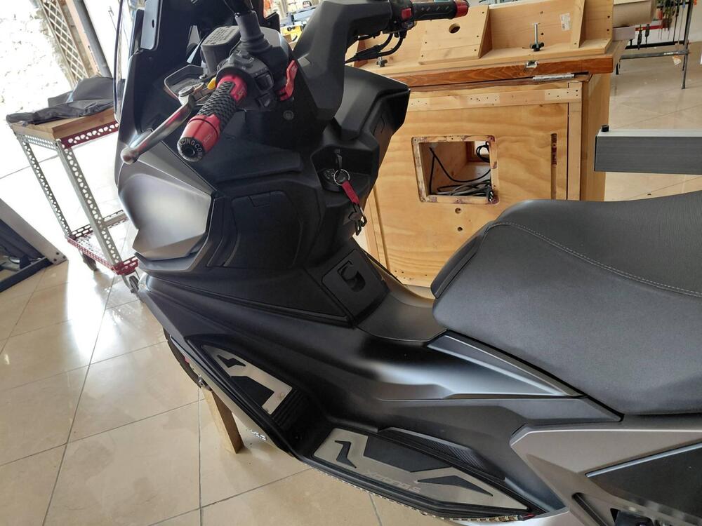 Kymco Xciting 400i S TCS (2021 - 24) (3)
