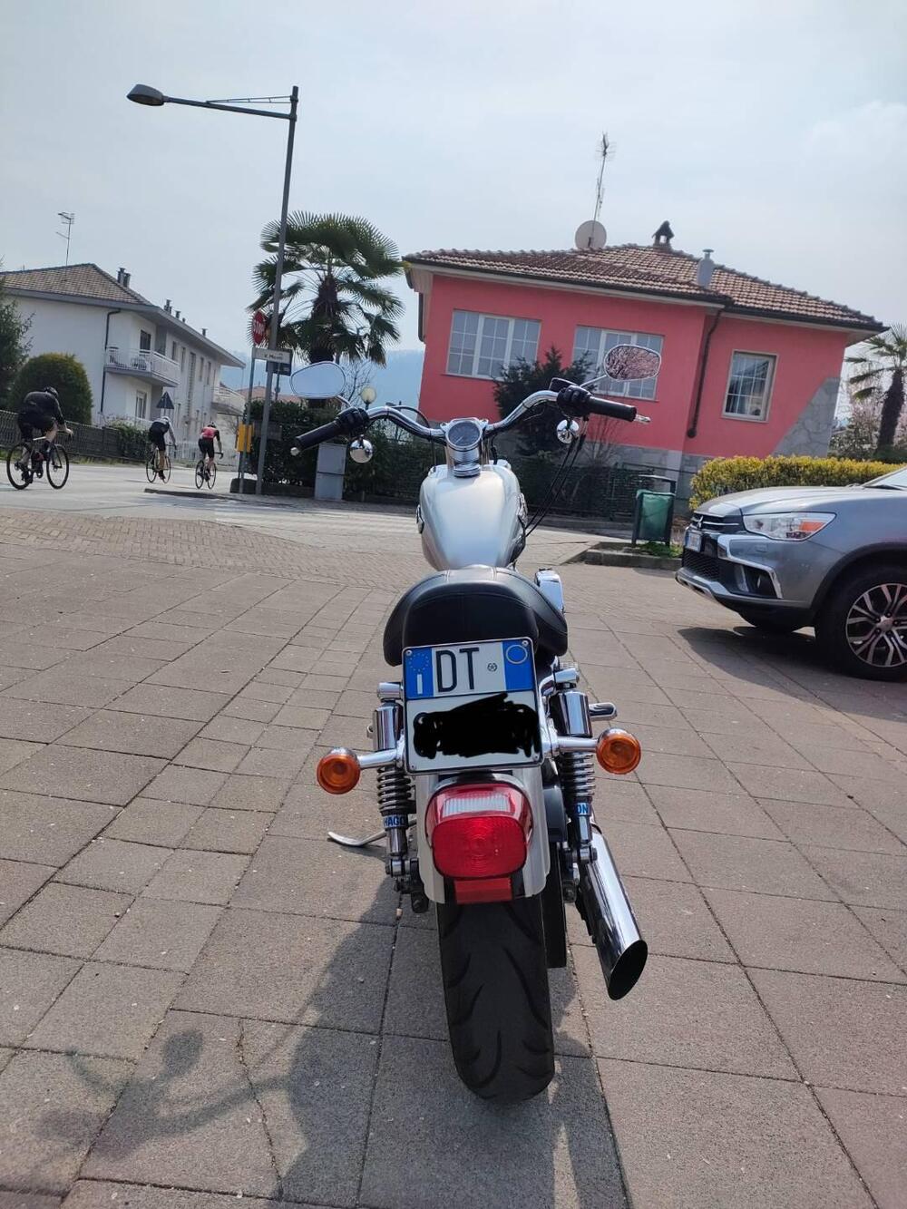 Harley-Davidson 1200 Custom (2001 - 03) - XL 1200C (2)