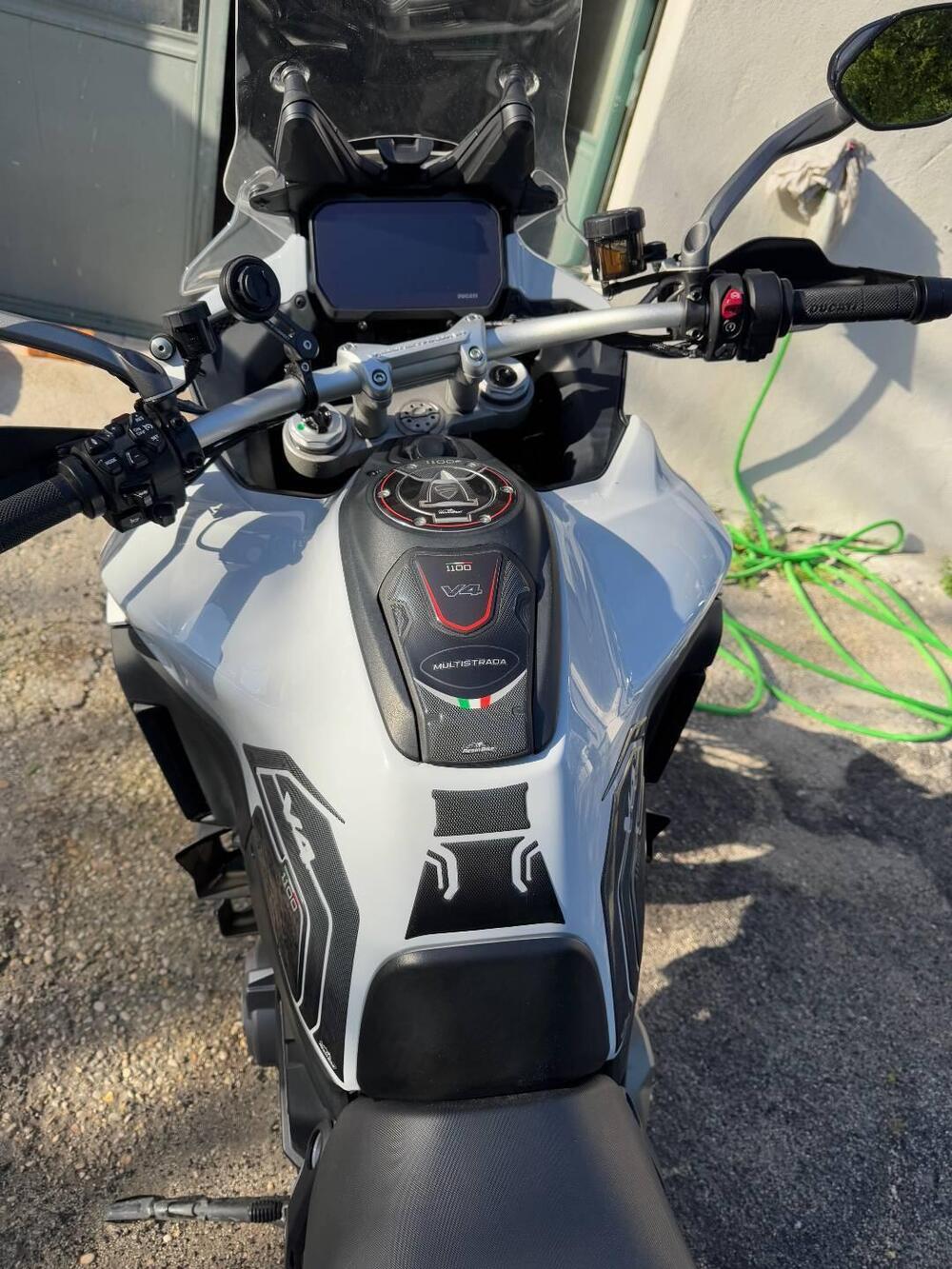Ducati Multistrada V4 S (2021 - 24) (4)