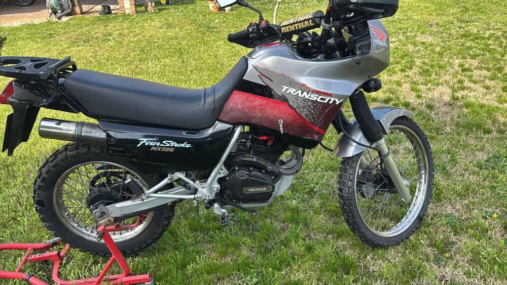 Honda NX 125 TRANCITY (4)