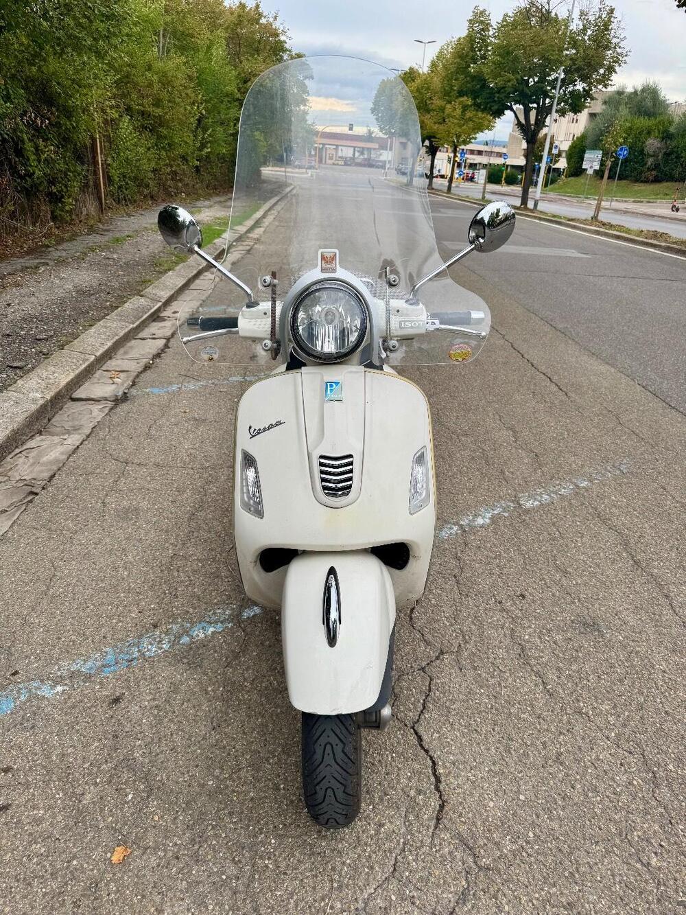 Vespa GTS 300 ABS (2014 - 16) (2)