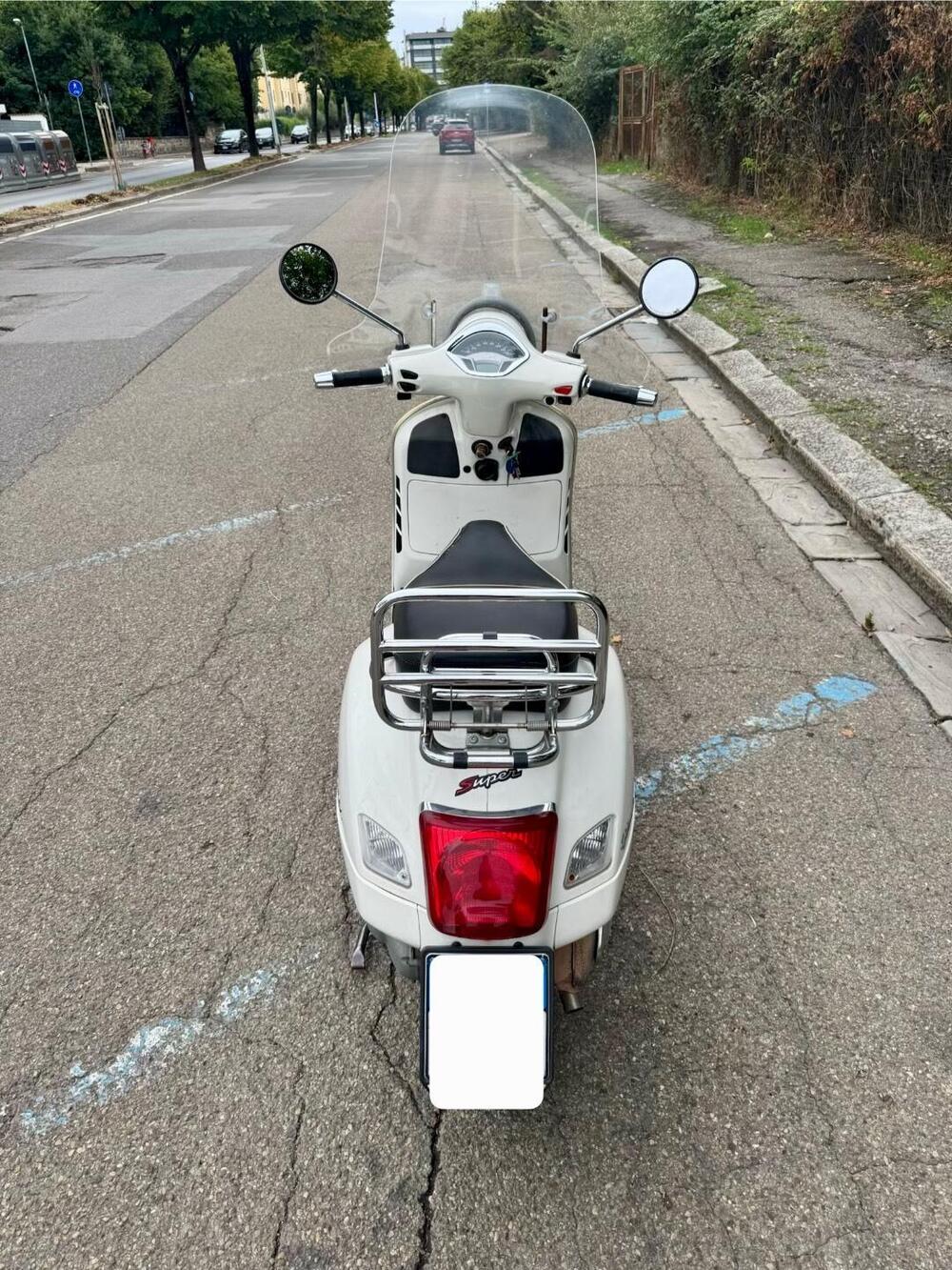Vespa GTS 300 ABS (2014 - 16) (3)