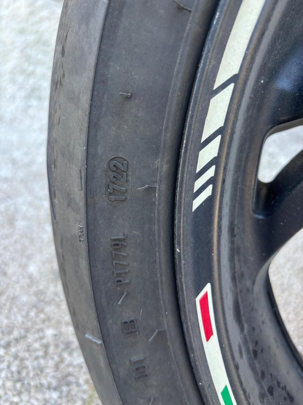 Honda CB 1000 R (2008 - 10) (5)