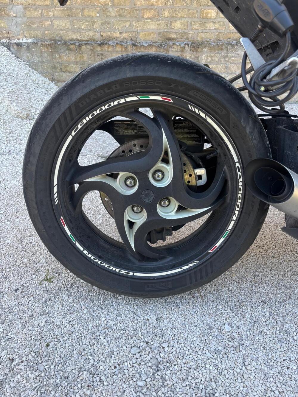 Honda CB 1000 R (2008 - 10) (6)