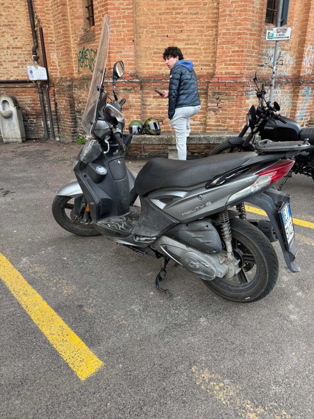 Kymco Agility 125 R16 + (2015 - 17) (3)