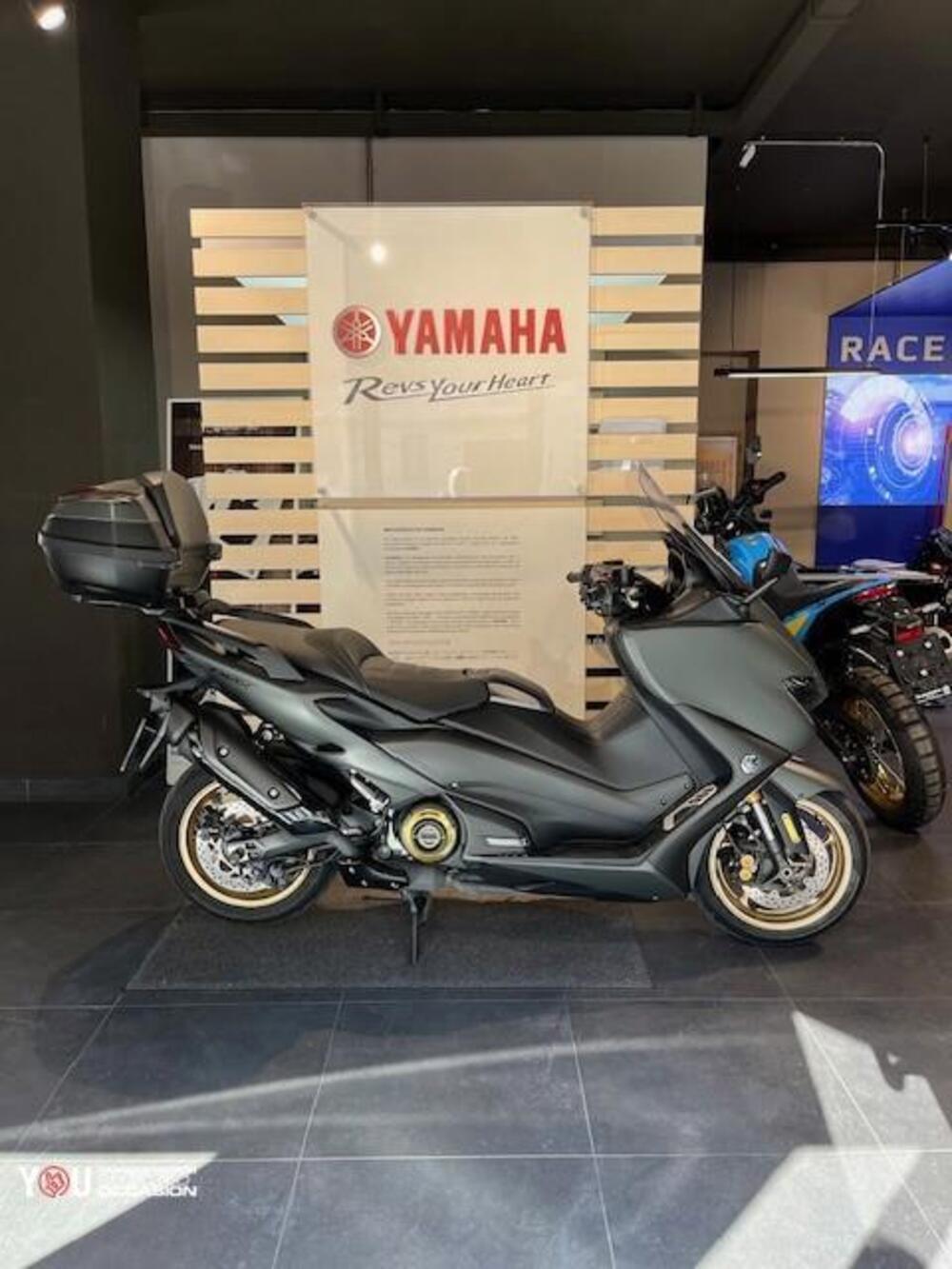 Yamaha T-Max 560 Tech Max (2021)