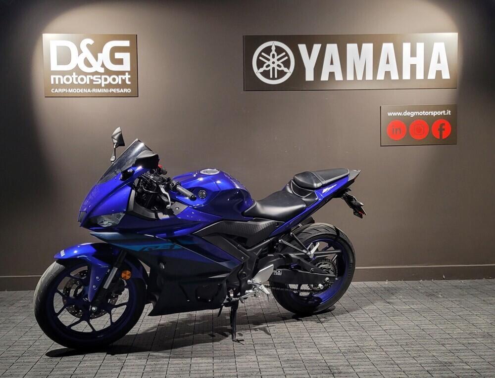 Yamaha YZF R3 (2021 - 24) (3)