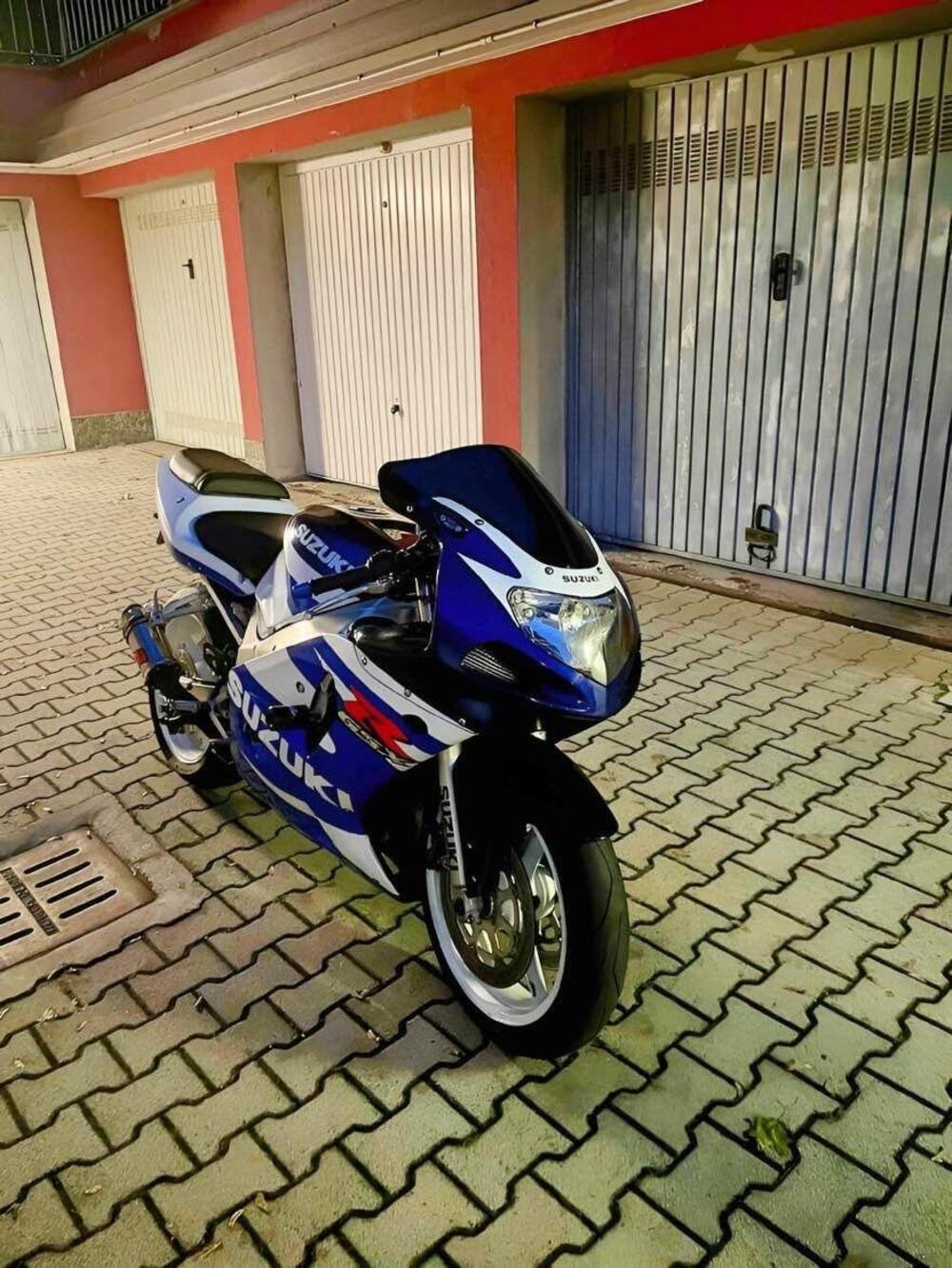 Suzuki GSX R 600 (2001 - 03) (2)