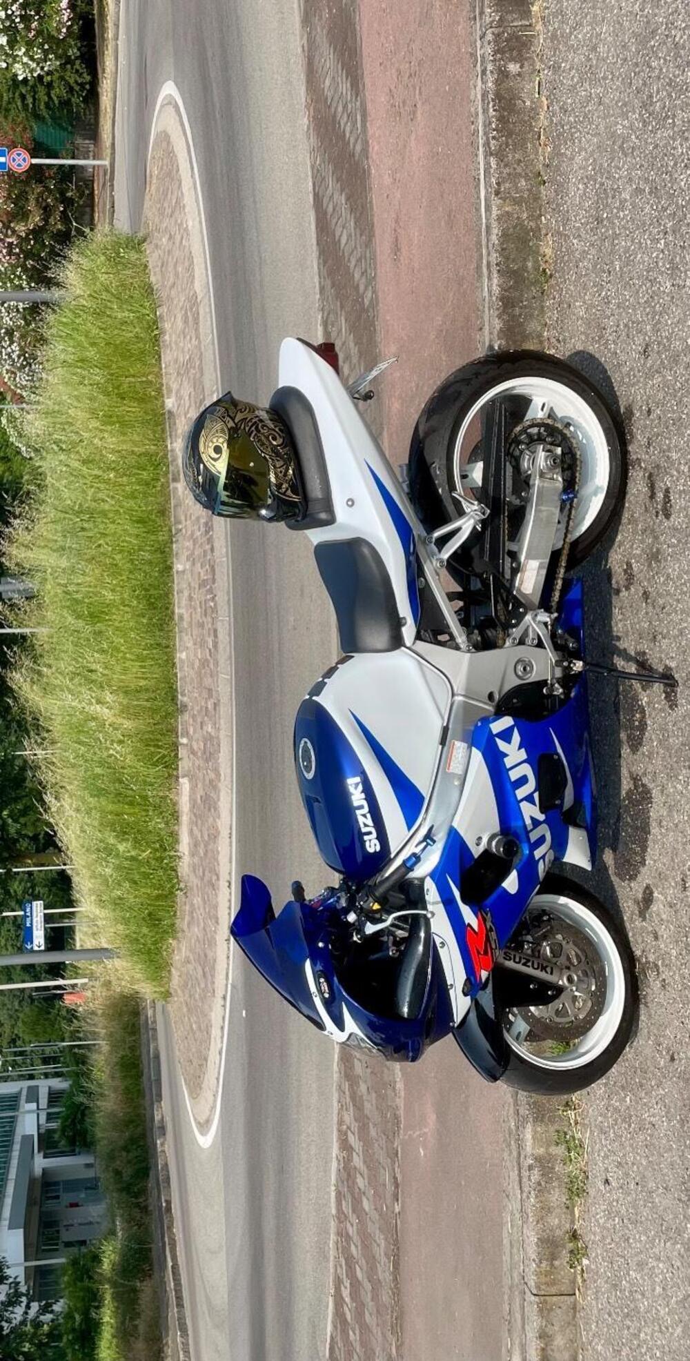 Suzuki GSX R 600 (2001 - 03) (4)