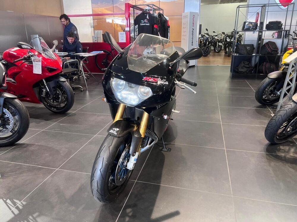 Aprilia RSV 1000 (1998 - 99) (4)