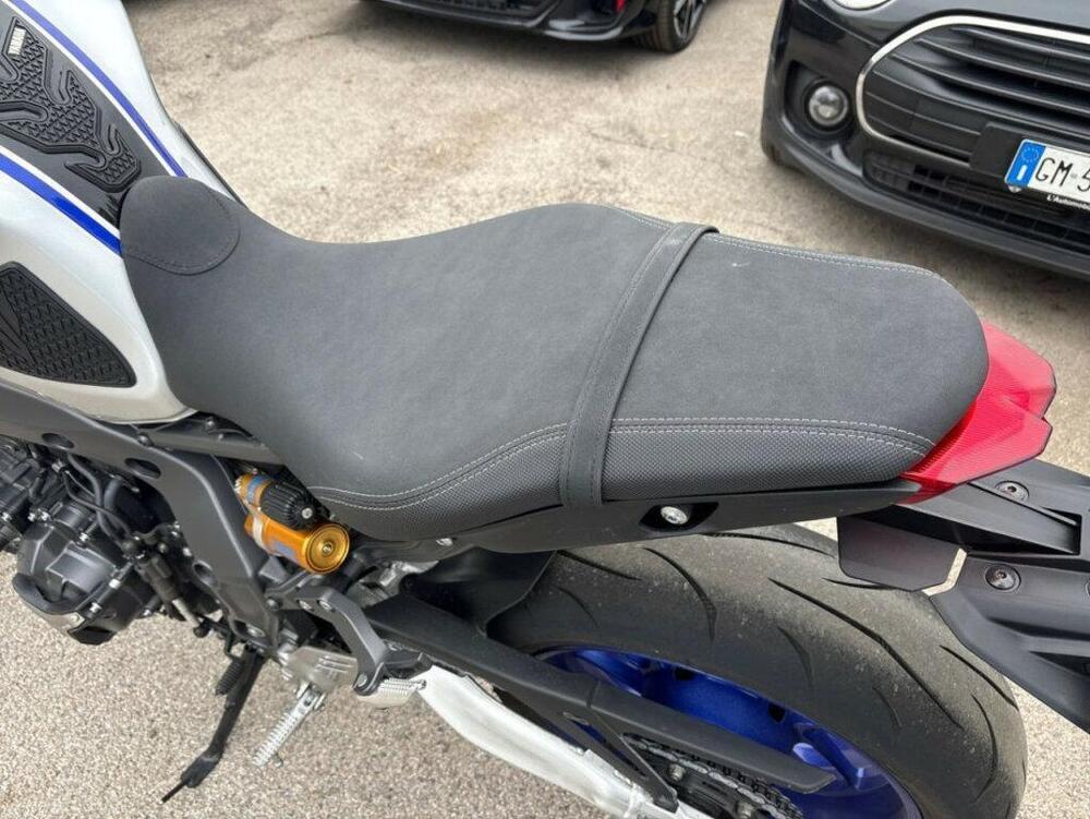 Yamaha MT-09 SP (2021 - 23) (4)