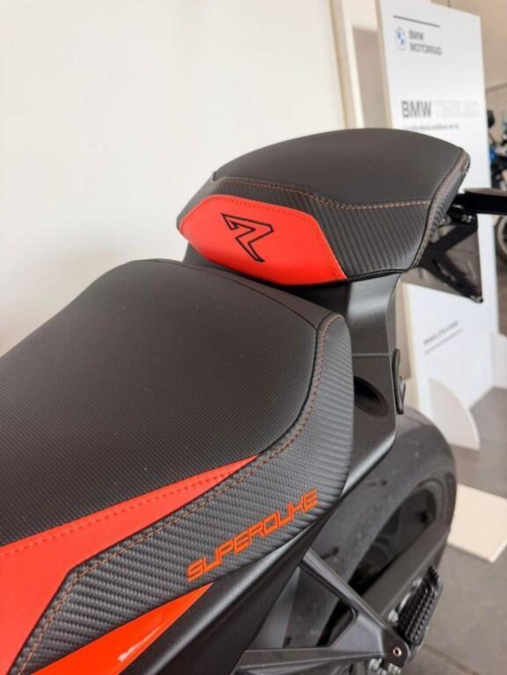 KTM 1390 Super Duke R EVO (2024 - 26) (9)