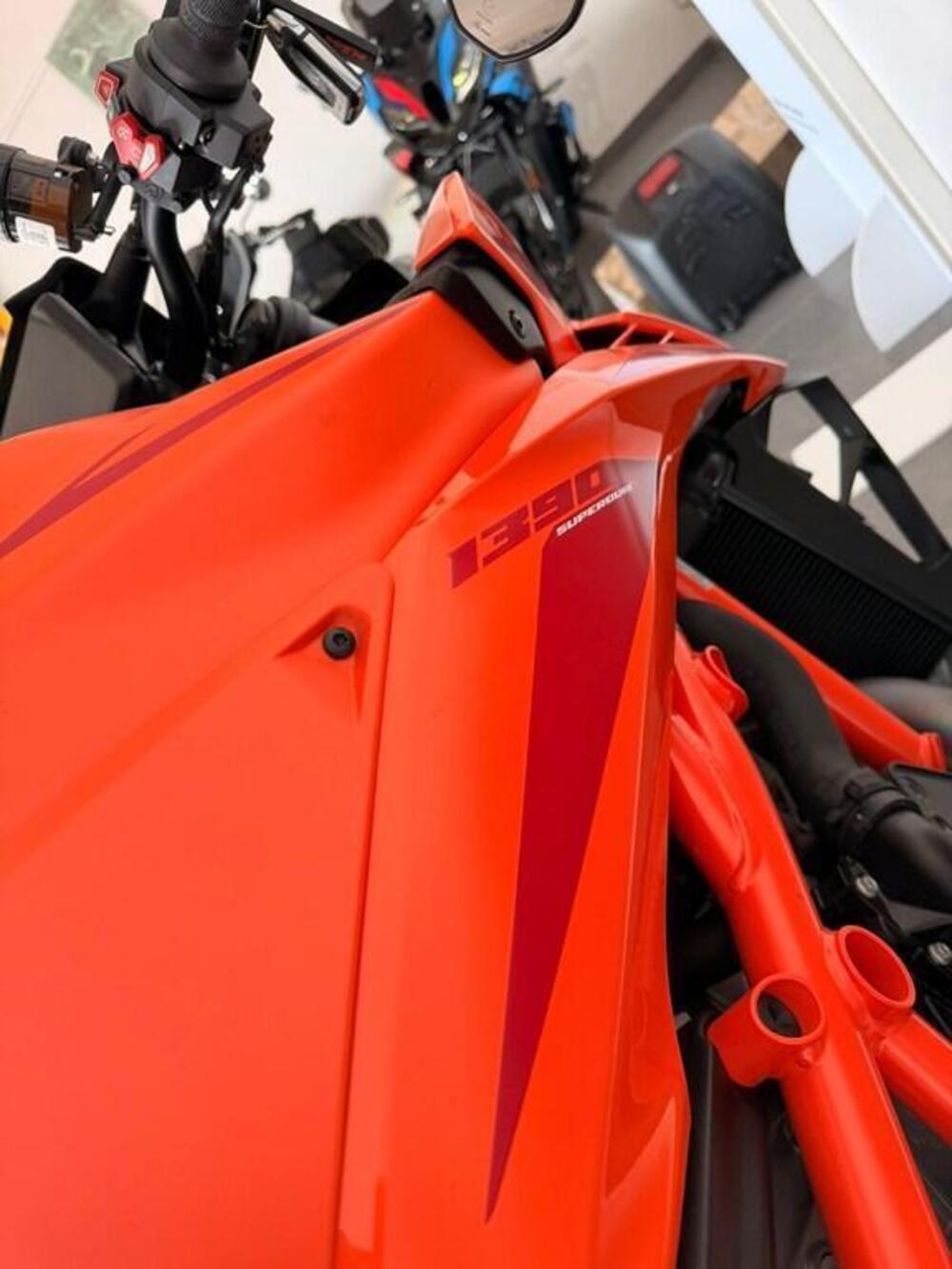 KTM 1390 Super Duke R EVO (2024 - 26) (12)