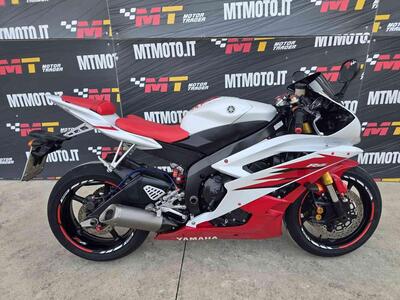 Yamaha YZF R6 (2006 - 07) usata