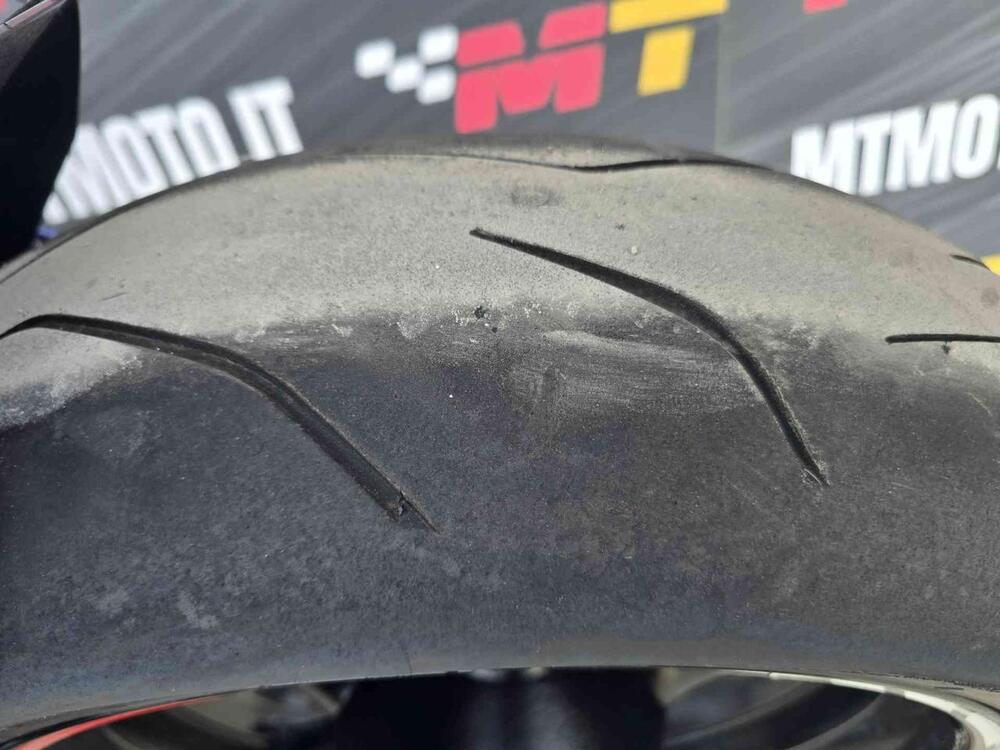 Yamaha YZF R6 (2006 - 07) (16)