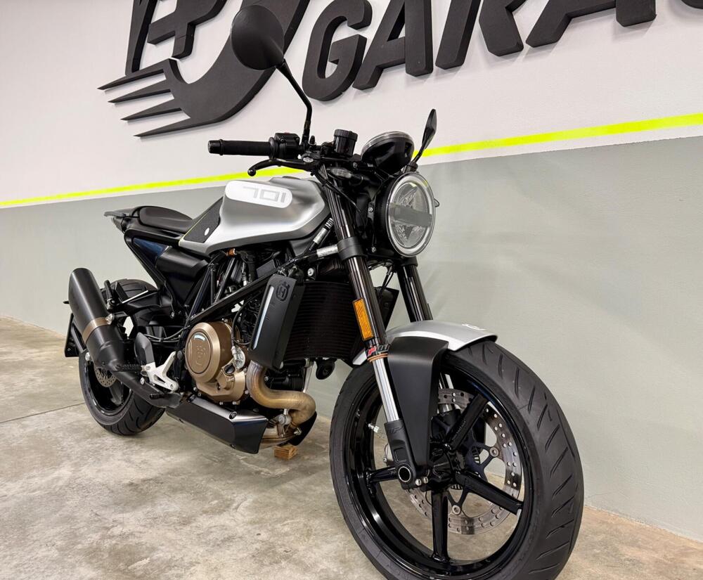 Husqvarna Vitpilen 701 (2018 - 19) (4)
