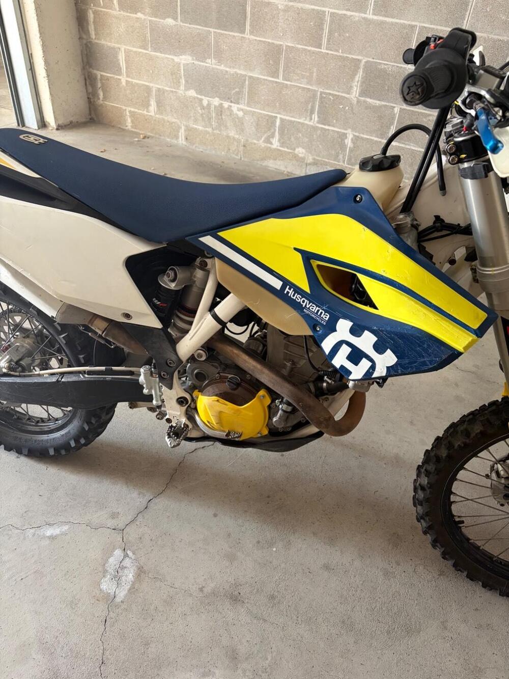 Husqvarna FE 250 (2014) (2)