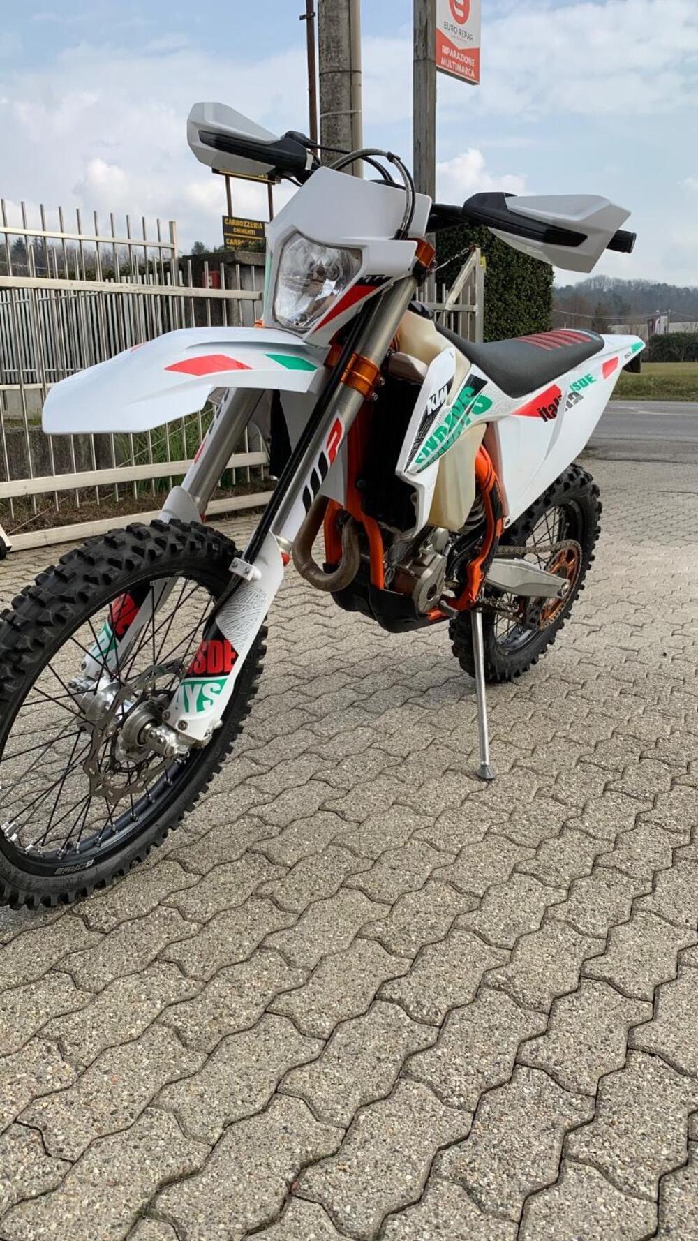 KTM 250 EXC-F (2021) (2)