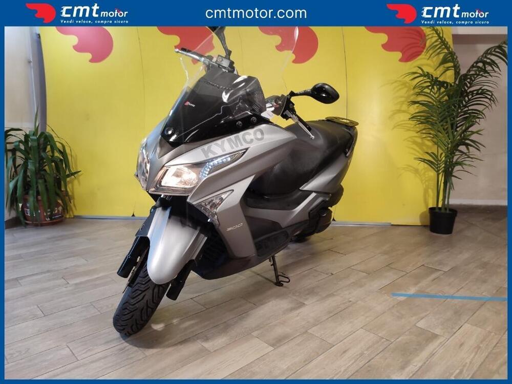 Kymco X-Town 300i ABS (2016 - 20) (2)