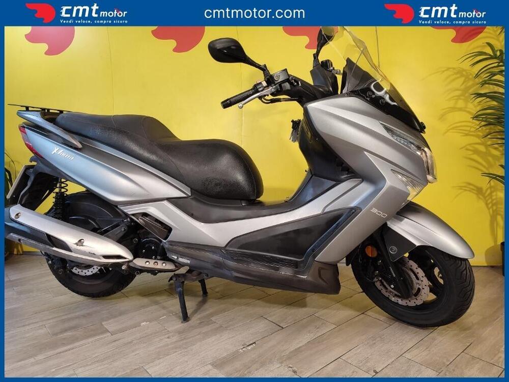 Kymco X-Town 300i ABS (2016 - 20) (6)