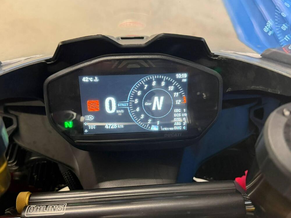 Ducati Panigale V2 Bayliss 1st Championship 20th Anniversary (2021 - 24) (3)