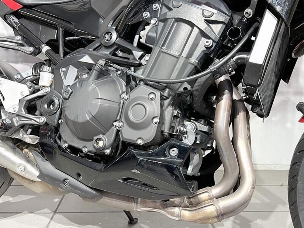 Kawasaki Z 900 50th Anniversary (2022 - 23) (4)